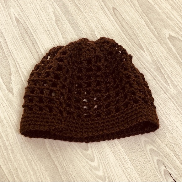 Handmade Brown Crochet Slouchy Beanie Hat - Picture 4 of 4